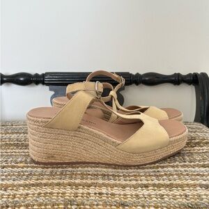 💫Lucky Brand | Woven Wedge